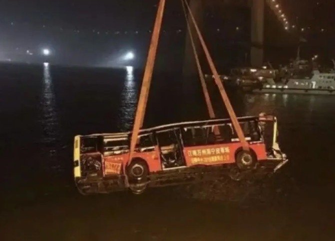 涉事司机